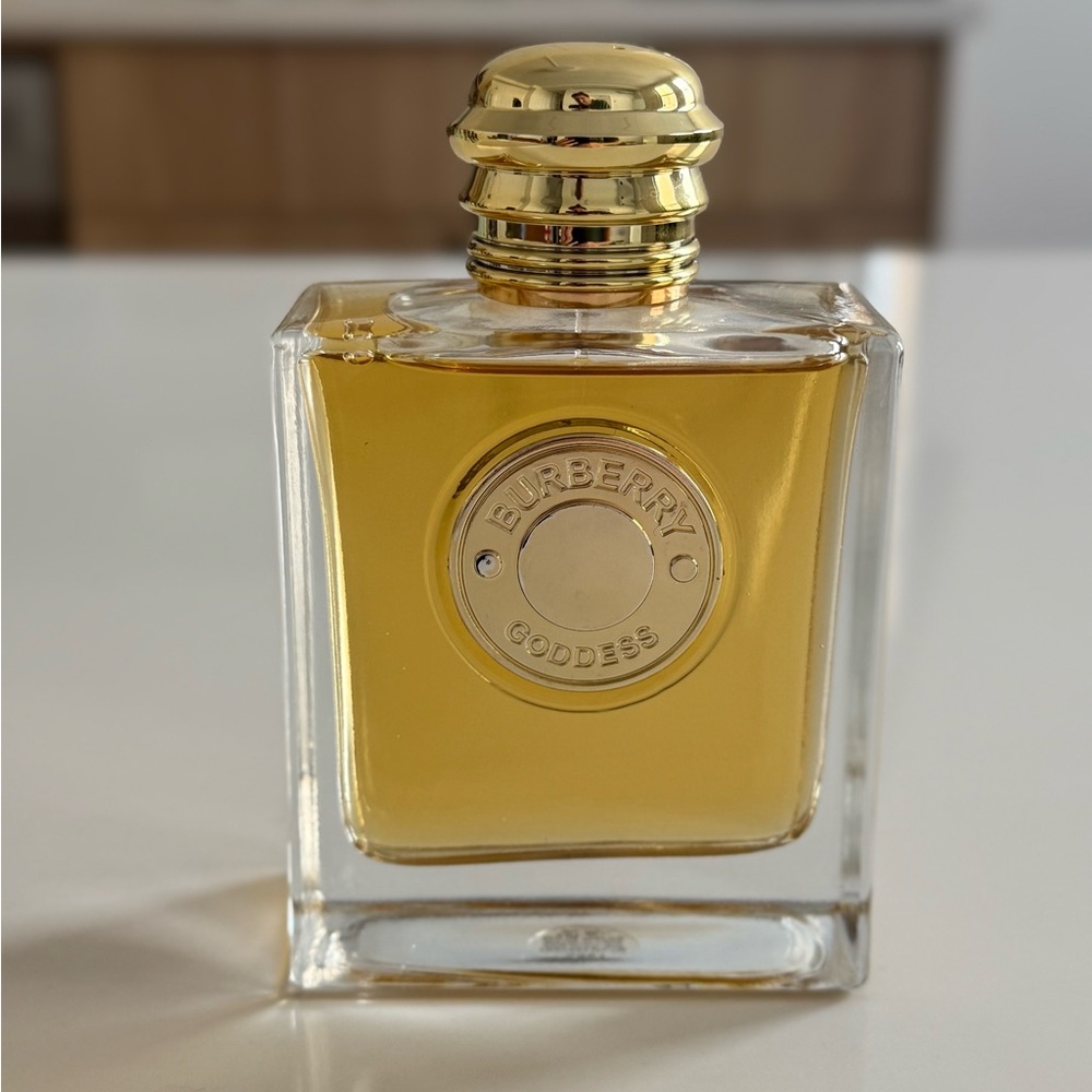 Burberry Goddess Intense Eau de Parfum Perfume 3.3oz /100ml Bottle New, no box